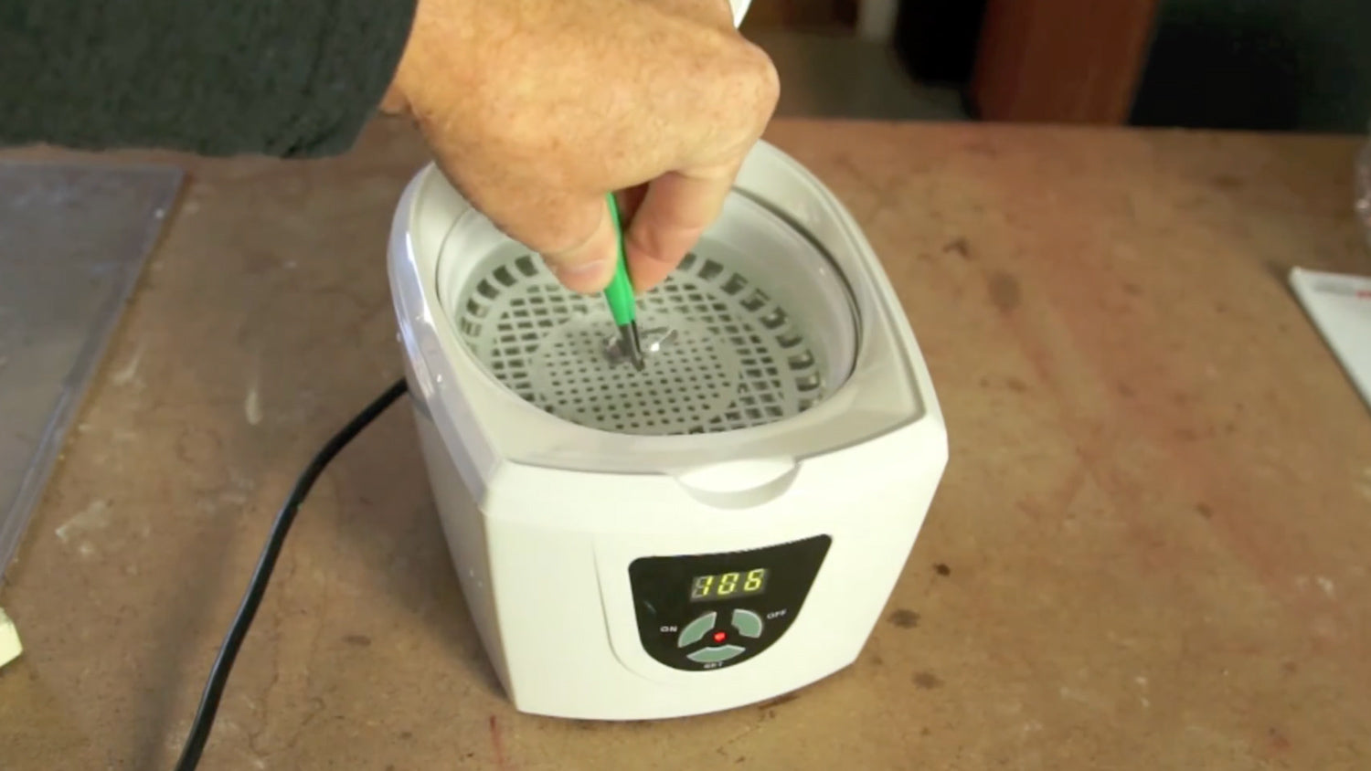 How to care for opal jewelry