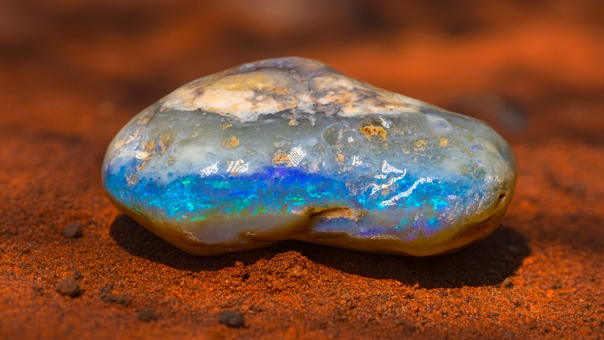 Unexpected Twists of Opal Cutting