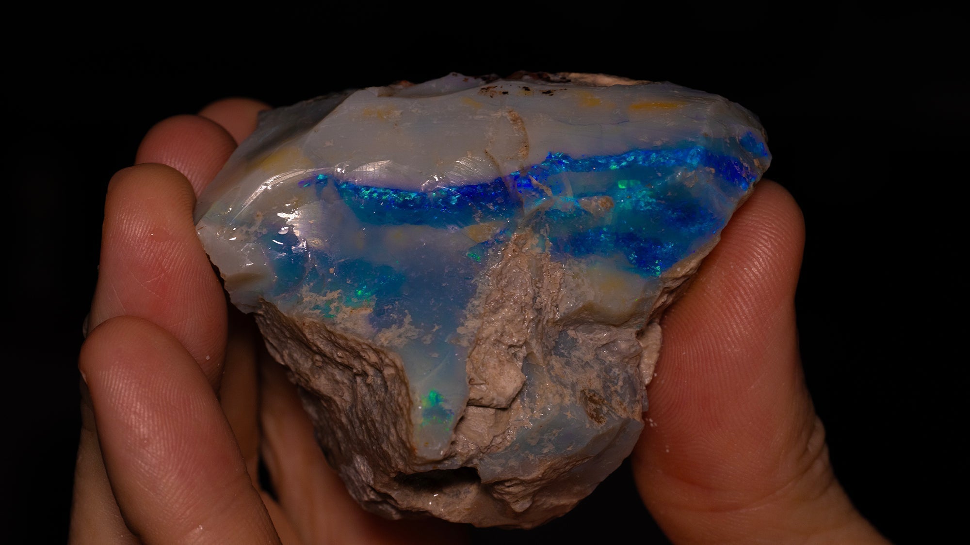 Huge 745ct of rough opal