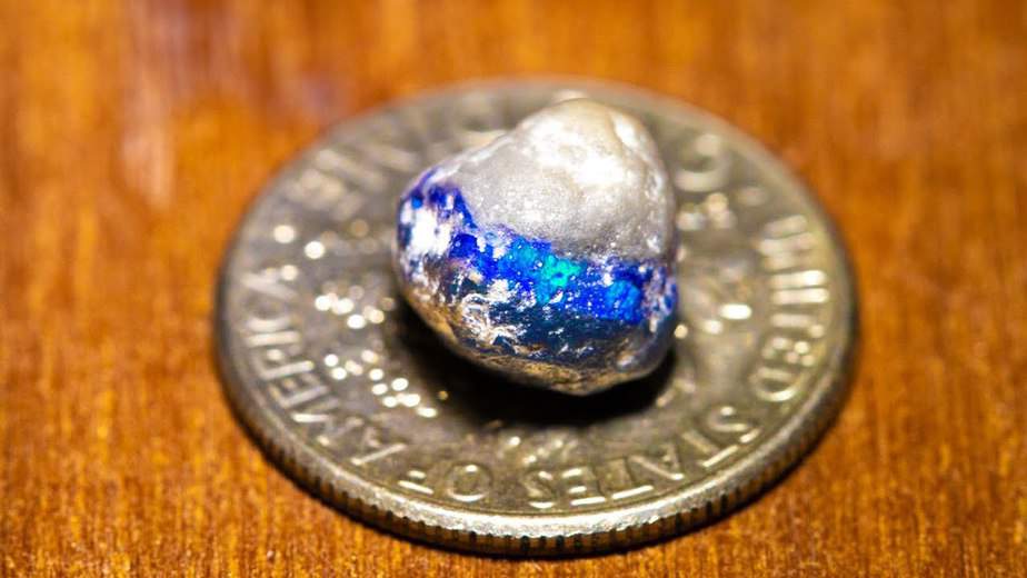 Will this tiny opal cut $1000 gem?