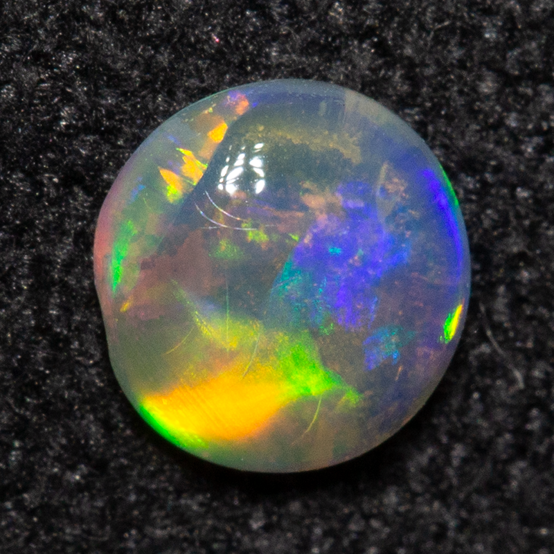 0.19 ct crystal opal 4.4x4.1x1.7mm