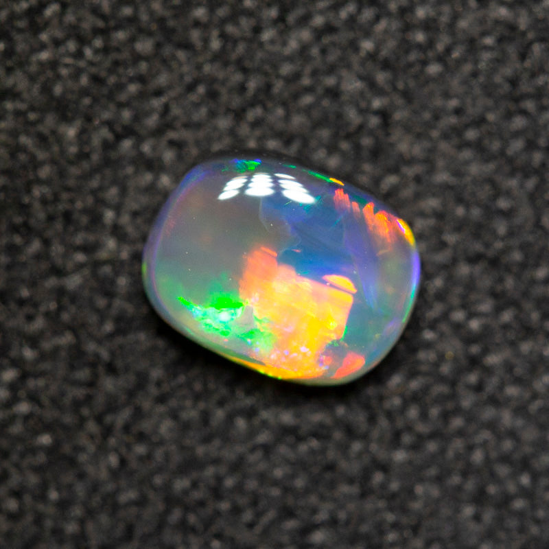 0.28 ct black opal 4.9x3.8x2mm