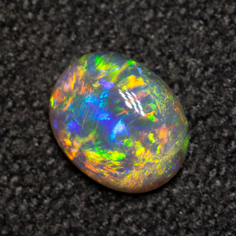 0.31 ct crystal opal 5.4x4.3x2mm