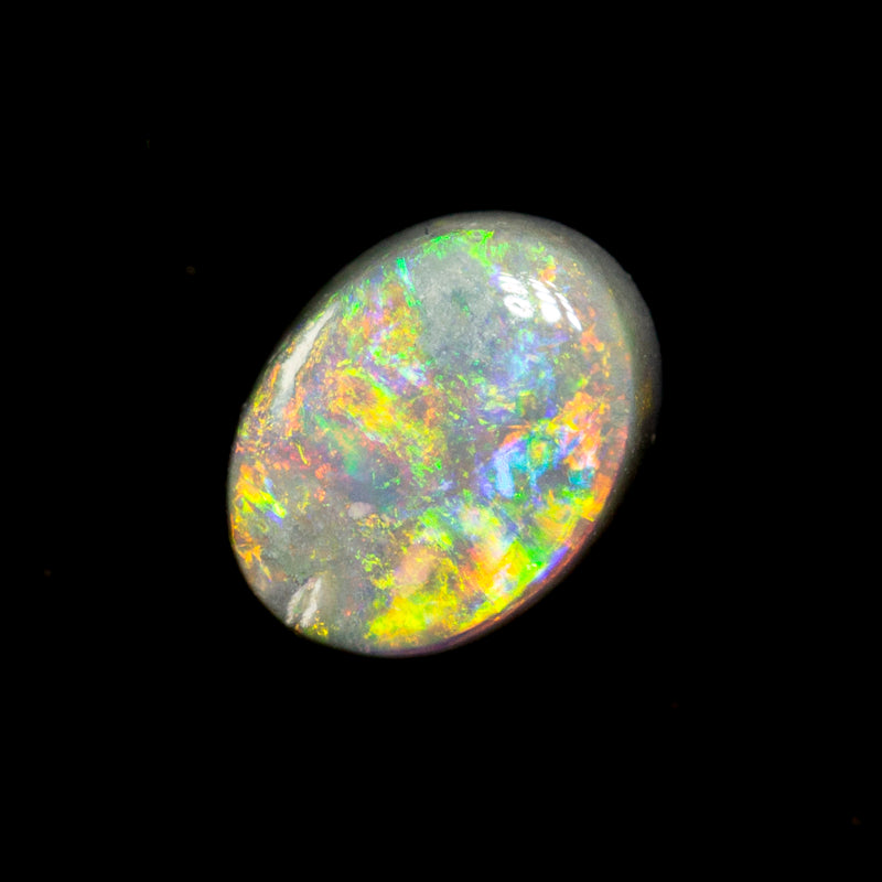 0.31 ct dark opal 5.2x4.1x2.2mm