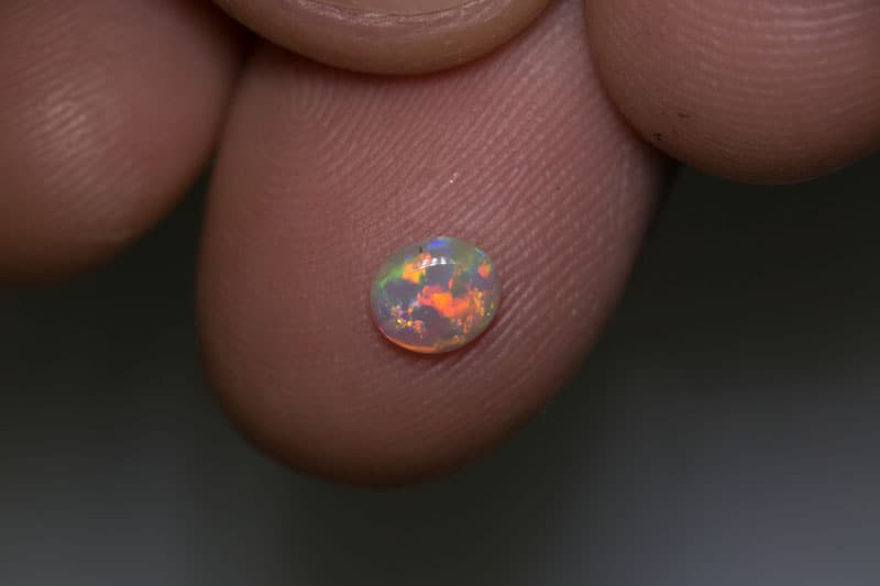 0.33 ct crystal opal 5x4.5x2mm