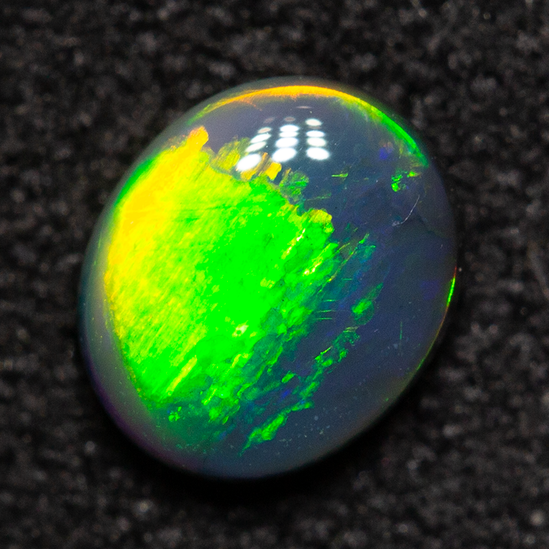 0.34 ct black opal 5.4x4.5x2.2mm