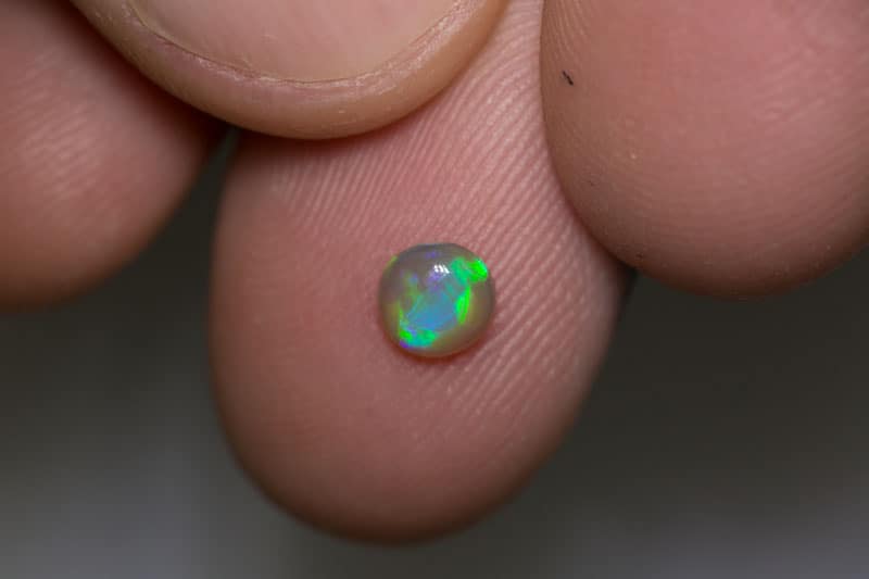 0.35 ct dark crystal opal 5x5x2mm
