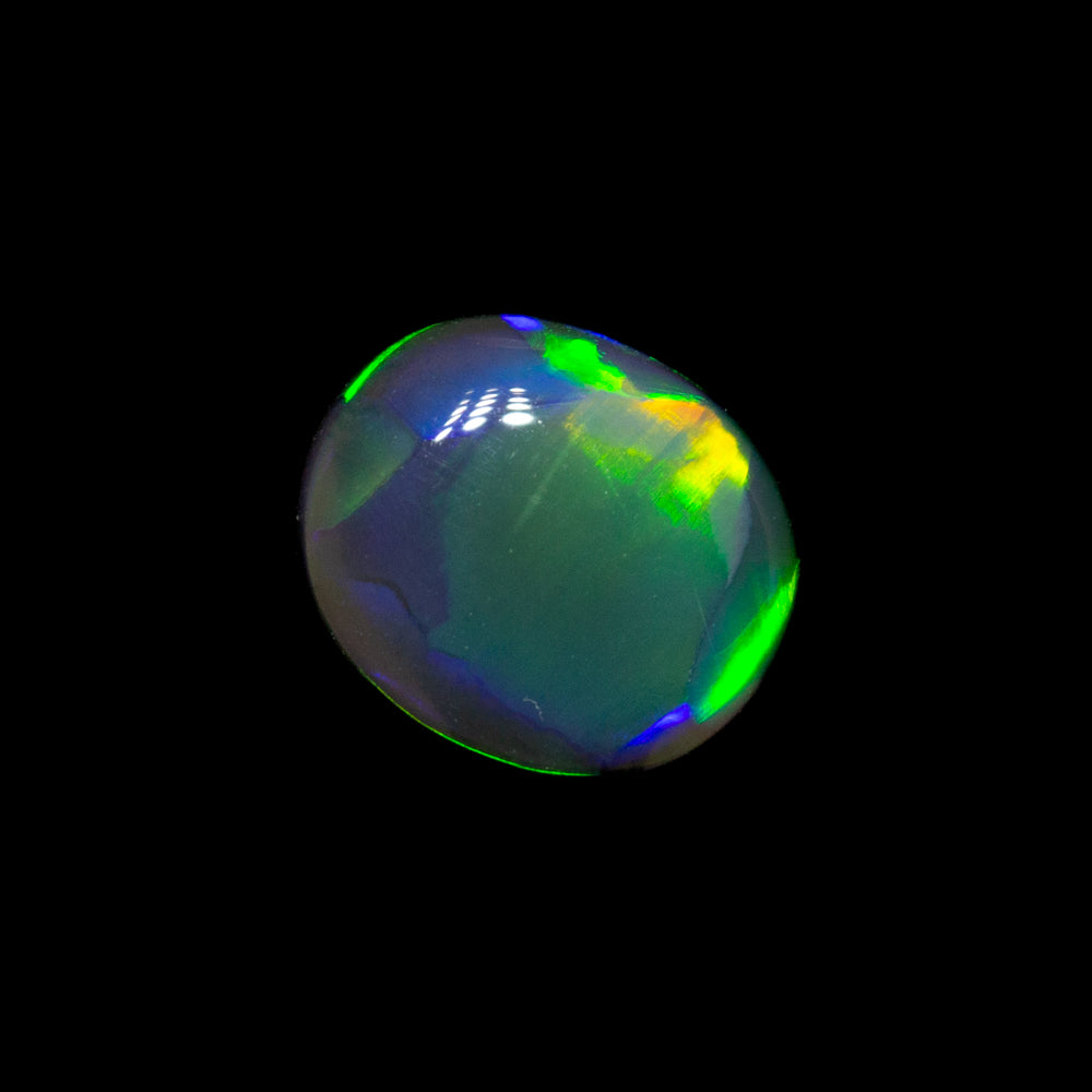 0.37 ct black opal 5.7x4.9x2mm