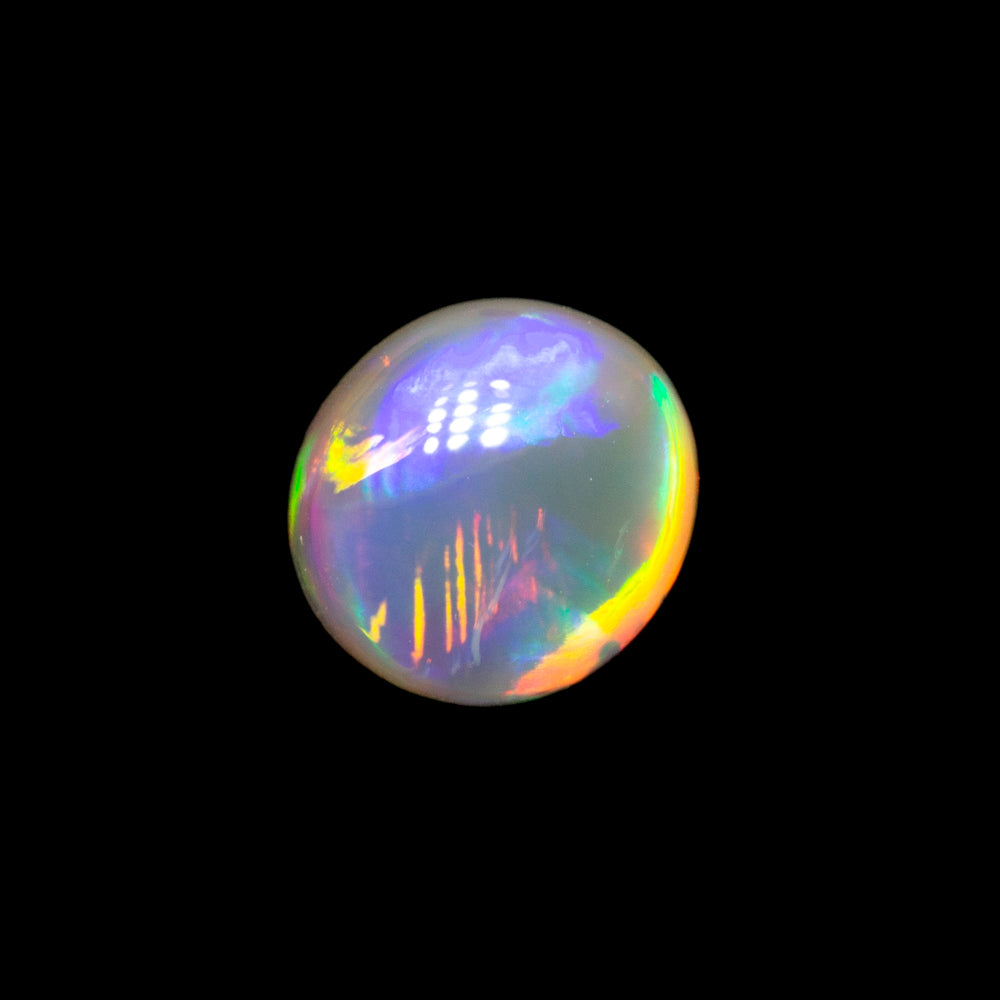 0.37 ct crystal opal 5.3x4.9x2.3mm