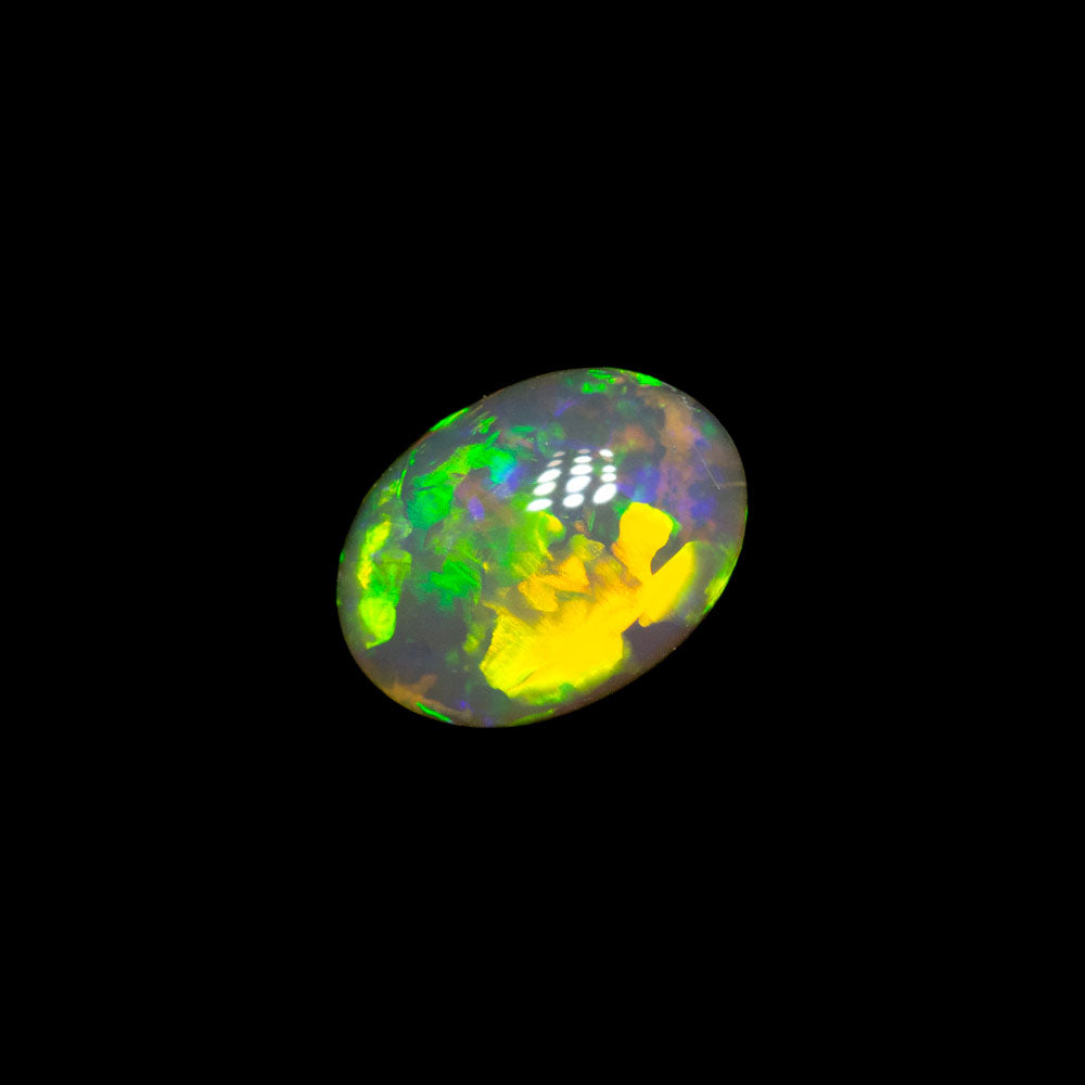 0.37 ct crystal opal 5.7x4.2x2.4mm
