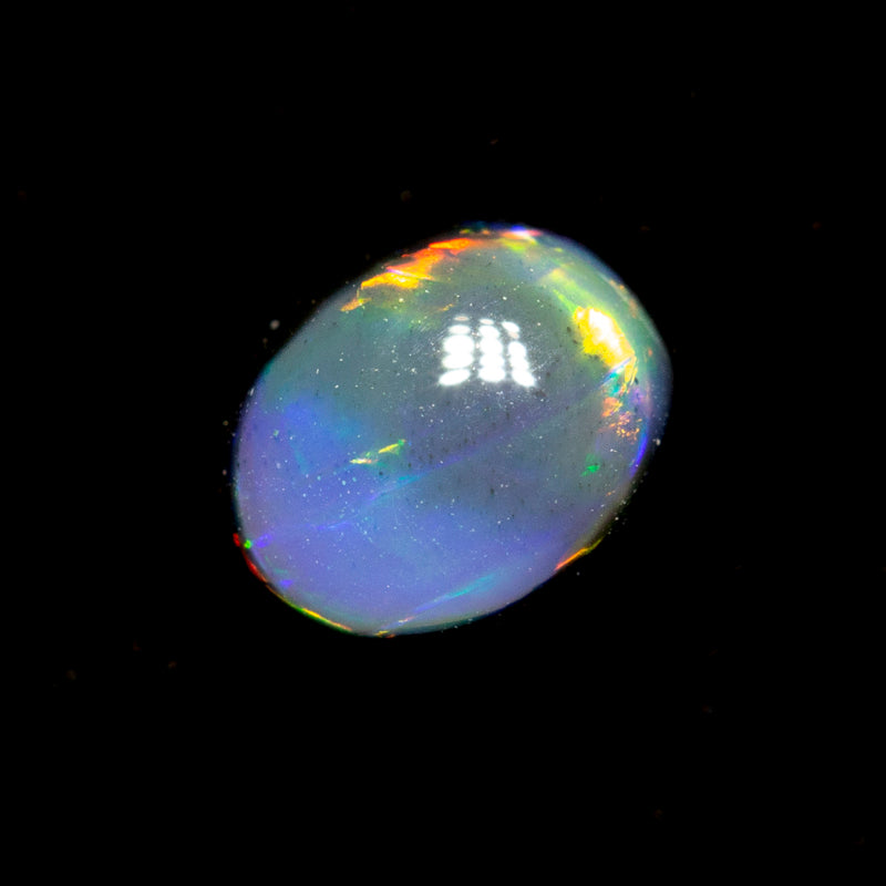 0.40 ct black opal 5.4x4.4x2.5mm