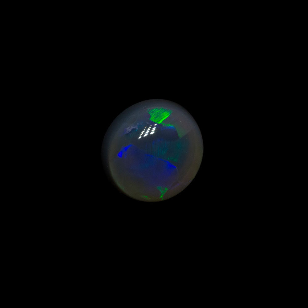 0.43 ct dark opal 5.2x4.9x2.5mm