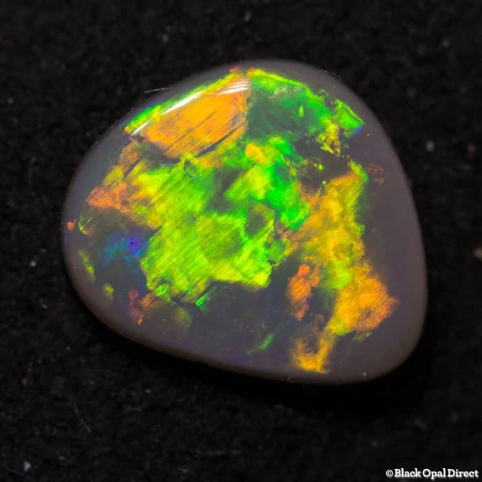 0.46ct semi black opal