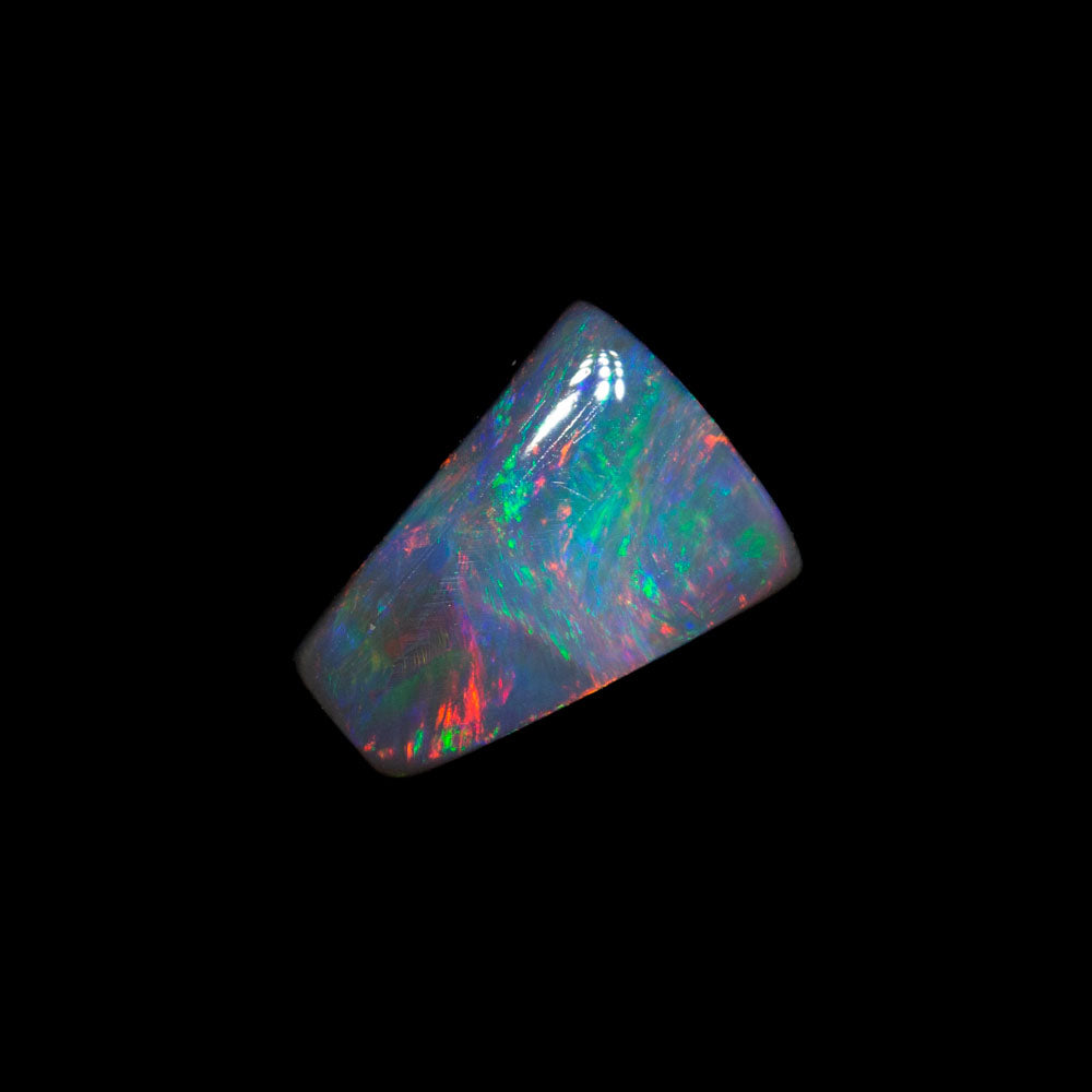0.48 ct dark opal 7.1x5.2x2.1mm