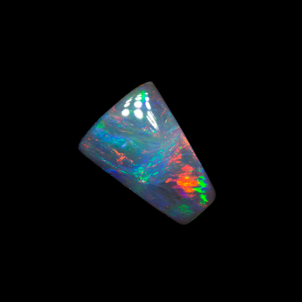 0.48 ct dark opal 7.1x5.2x2.1mm