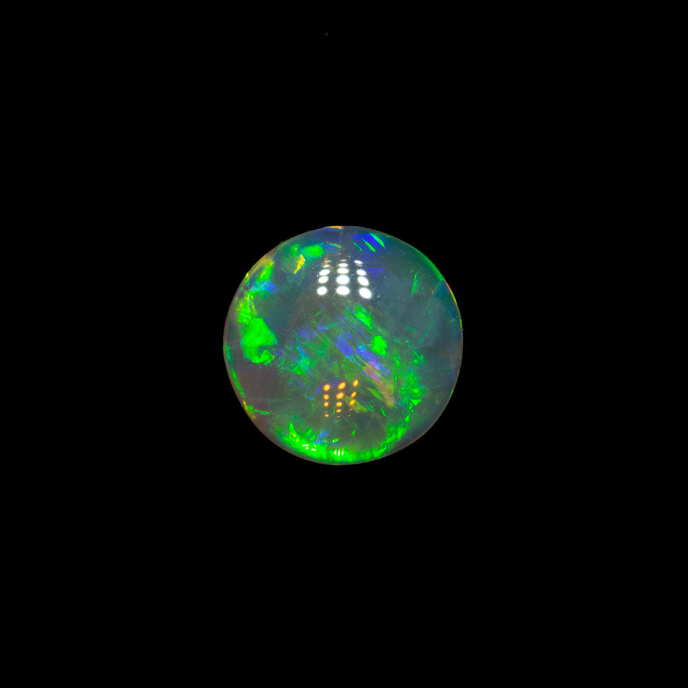 0.50 ct crystal opal 5.7x5.7x2.3mm