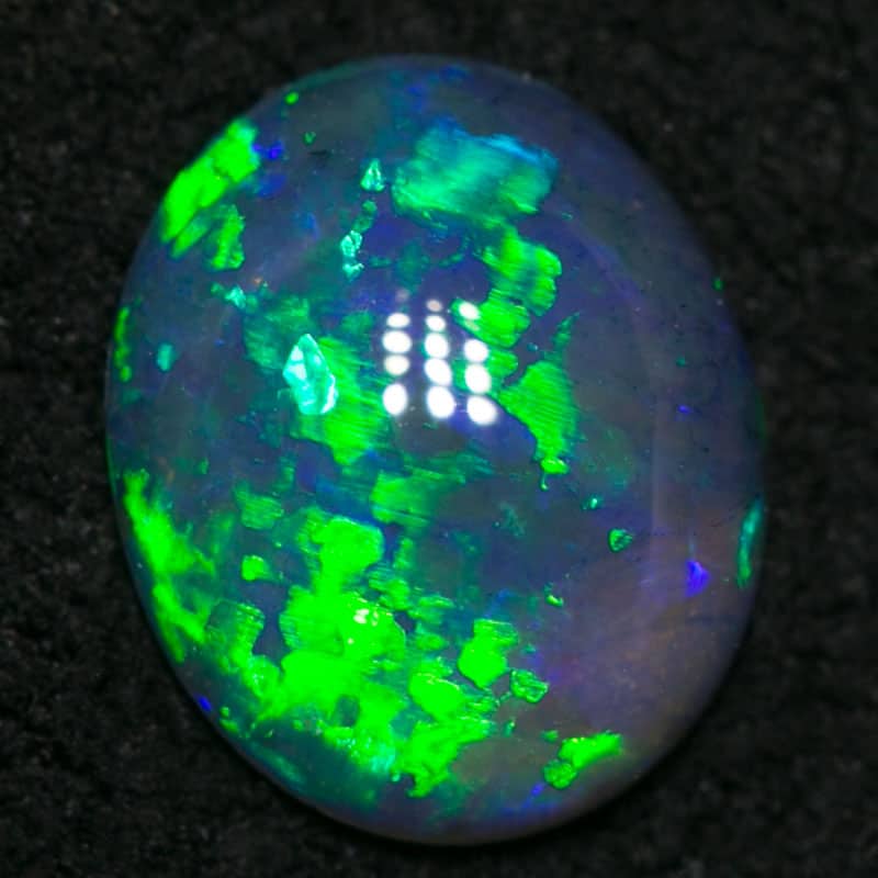 0-50ct-dark-crystal-opal2