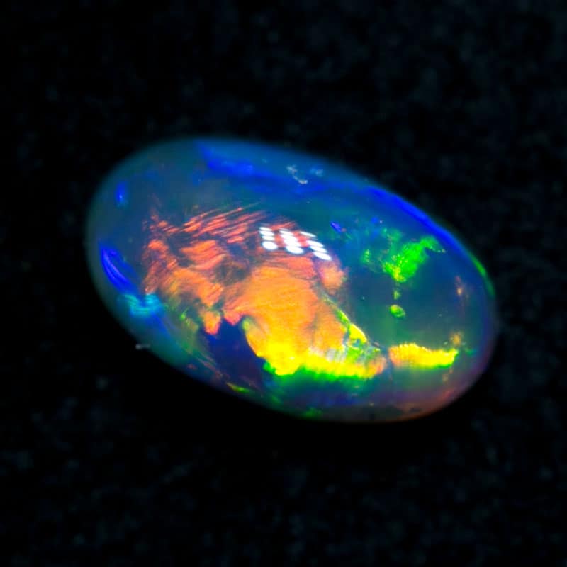 0.51ct black opal