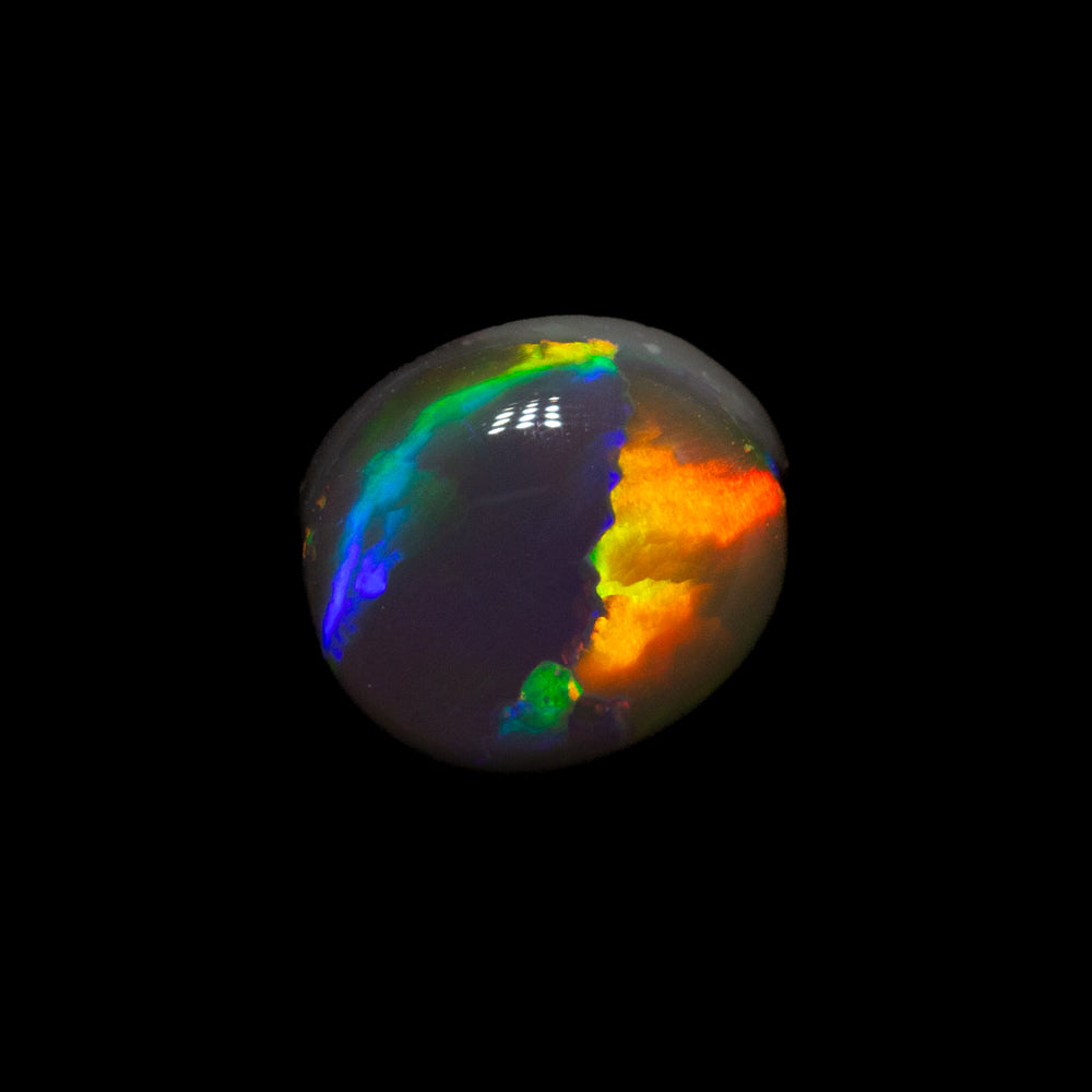 0.52 ct black opal 5.7x5x2.9mm