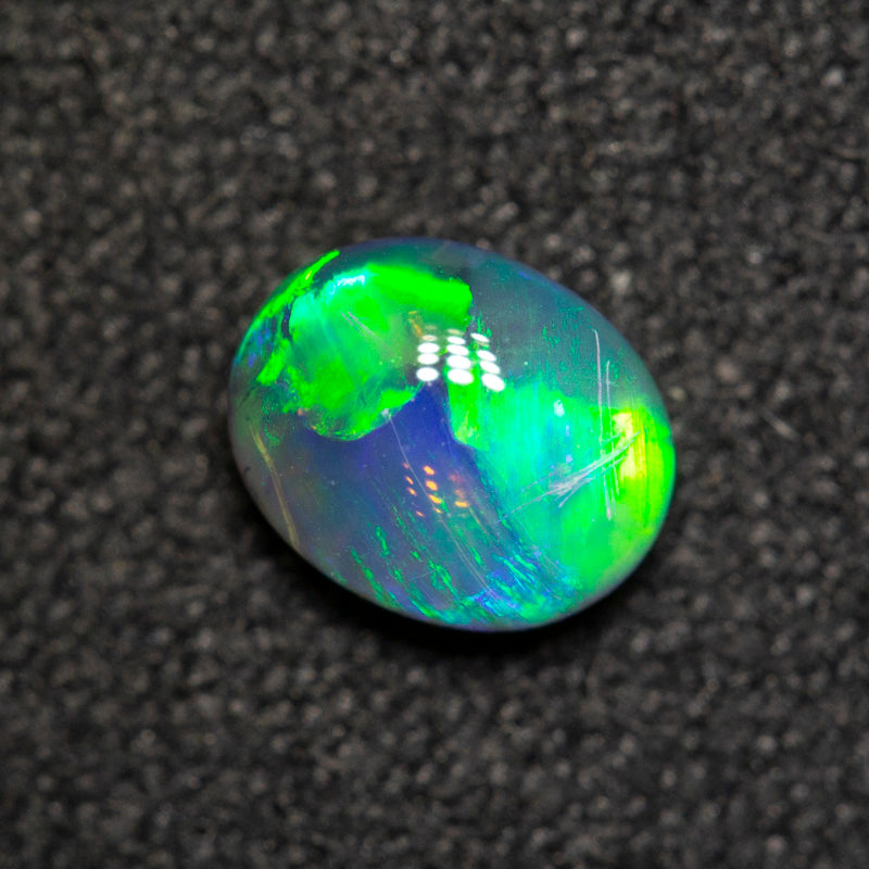 0.53 ct crystal opal 6x4.8x2.9mm