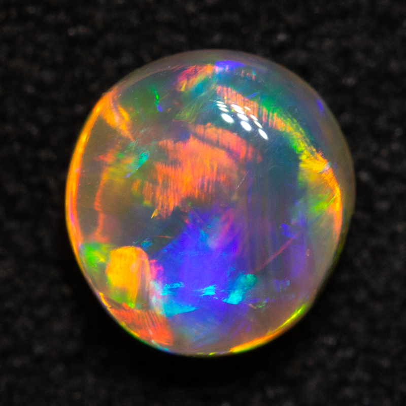 0.55 ct crystal opal 5.4x5.1x3.2mm