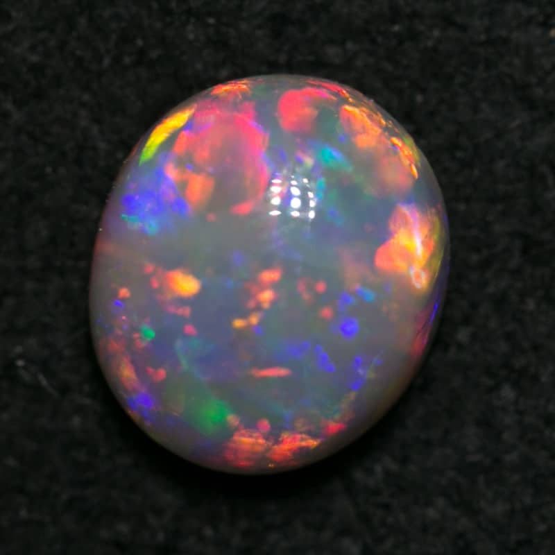0.56 ct crystal opal 5.5x5x3mm