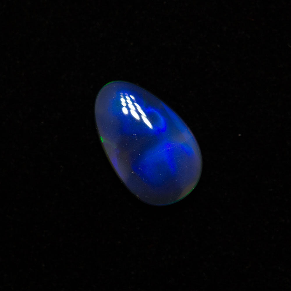 0.57 ct black opal 8x5x2mm