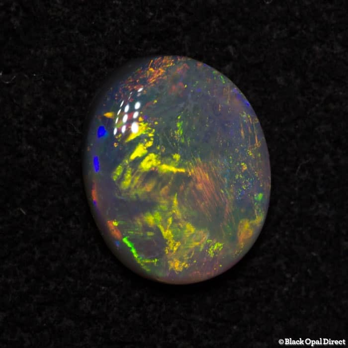 0.57 ct light opal 7x5.5x2mm