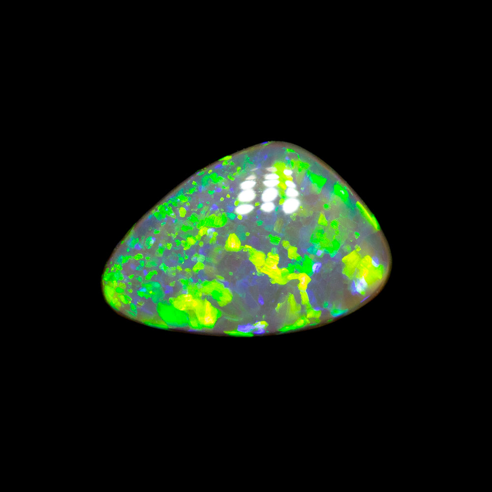 0.58 ct crystal opal 7.2x4.7x2.8mm