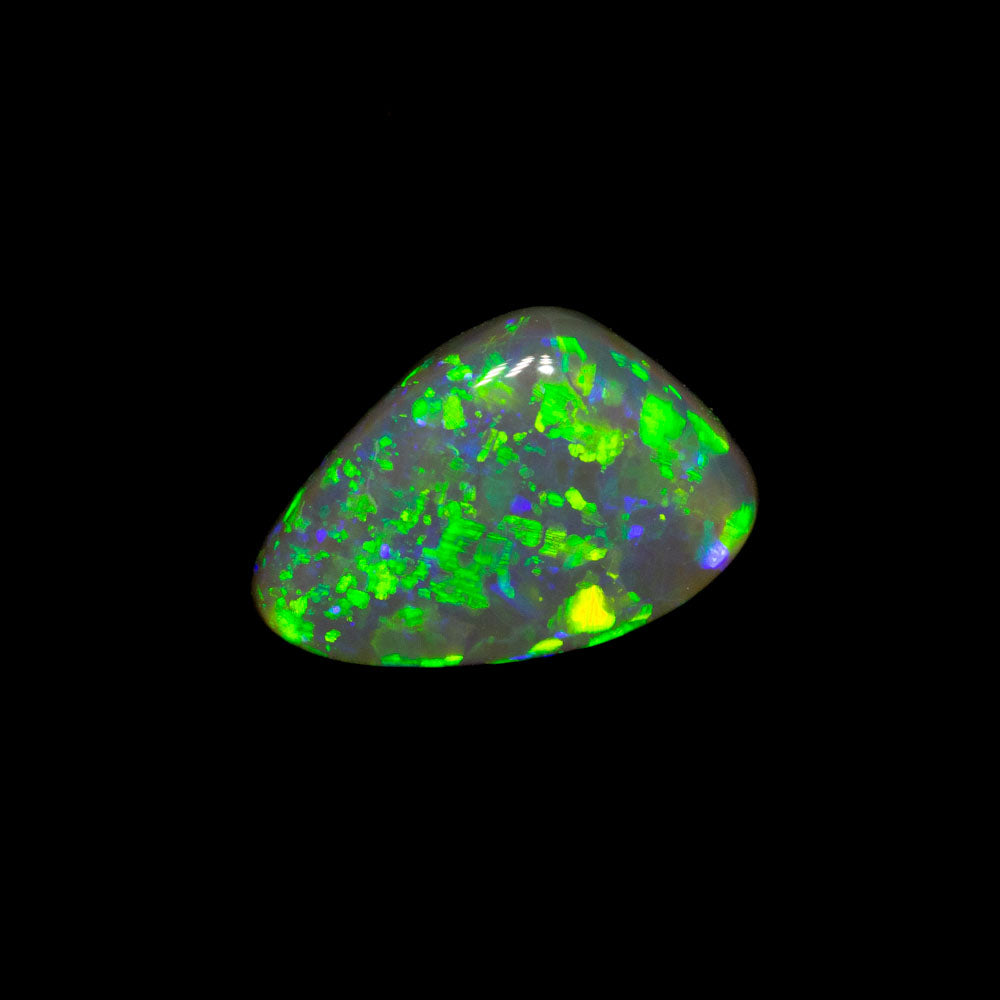 0.58 ct crystal opal 7.2x4.7x2.8mm