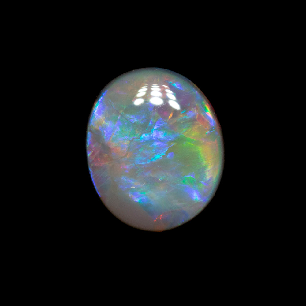 0.61 ct dark opal 6.7x5.8x2.2mm