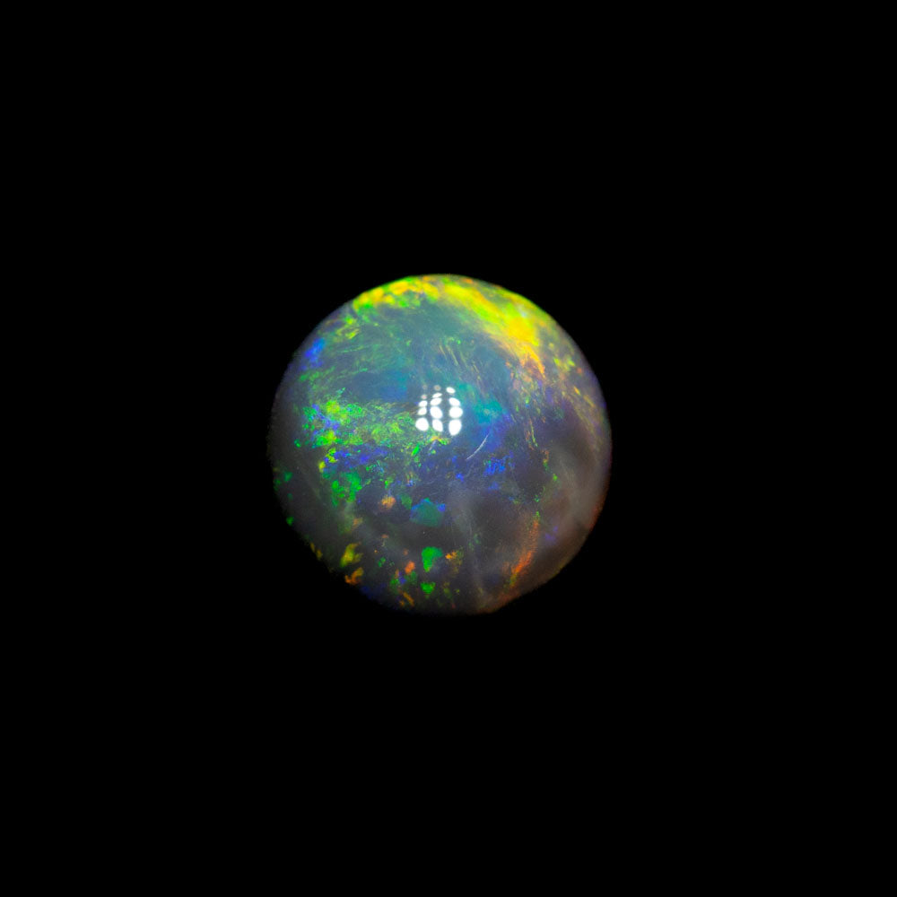 0.61 ct dark opal 5.7x5.7x3.1mm