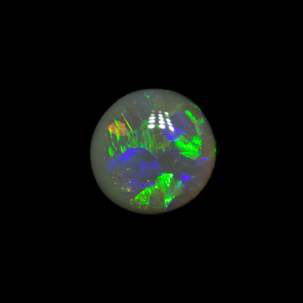 0.63 ct dark opal 6x6x3mm