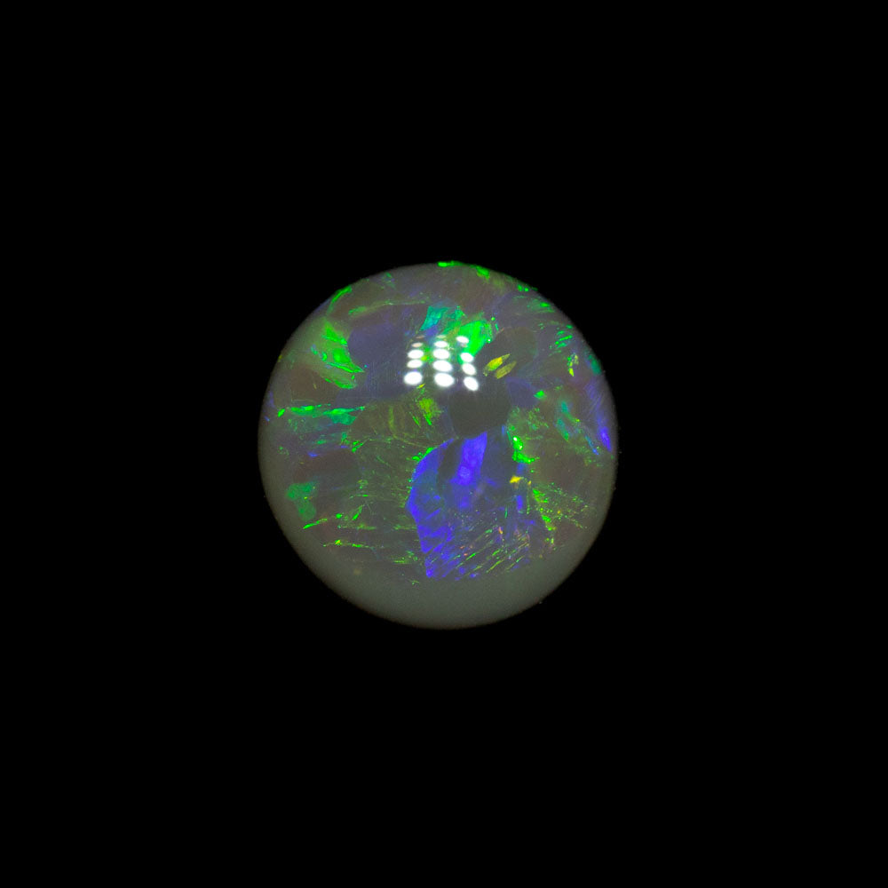0.63 ct dark opal 6x6x3mm