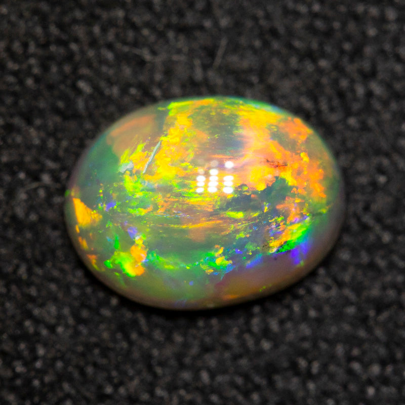 0.64 ct crystal opal 6.8x5.1x3mm