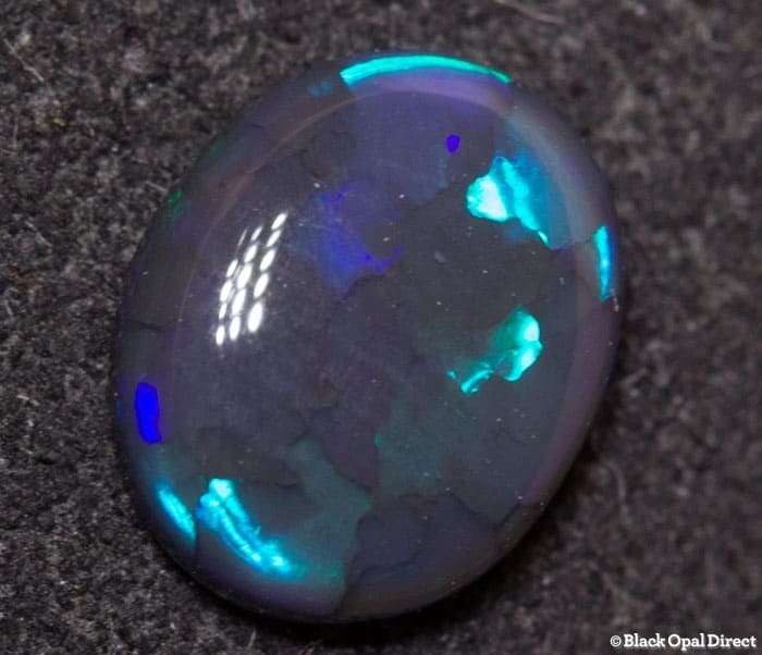 0.64ct black opal1