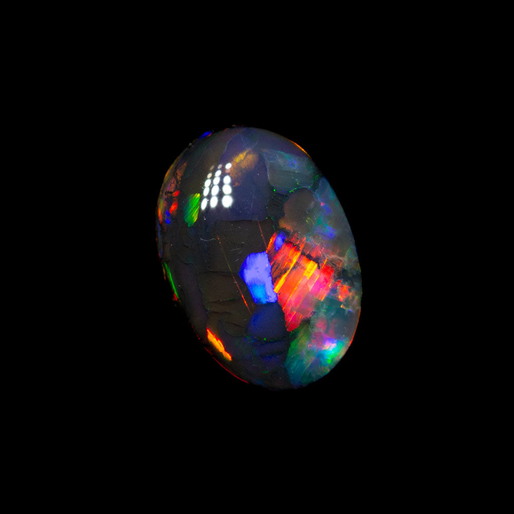 Australian 0.67 ct black opal 7.7x5.4x2.5mm | Black Opal Direct