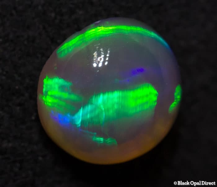 0.67ct crystal opal1