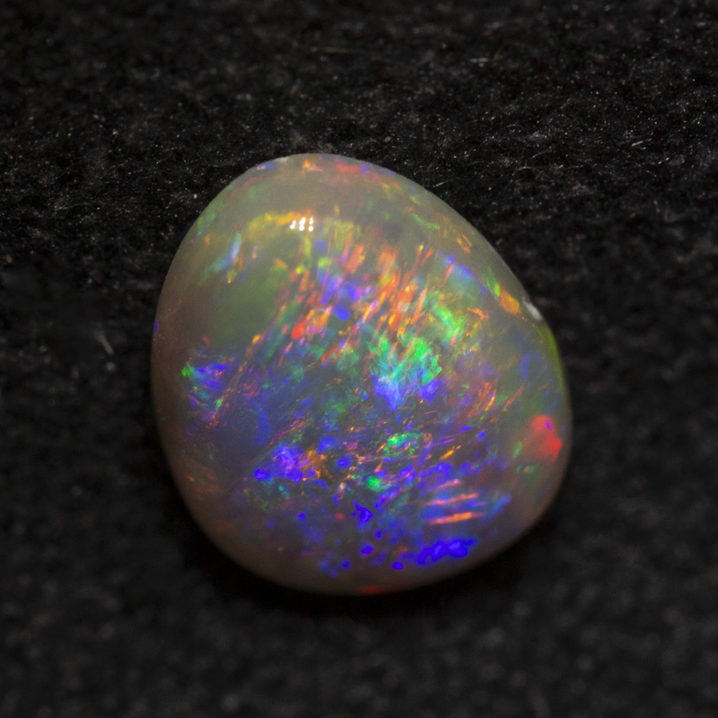 0.71 ct crystal opal 7.5x5.7x2.7mm