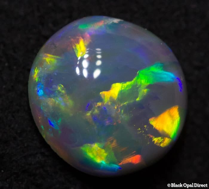 0.71ct semi black opal
