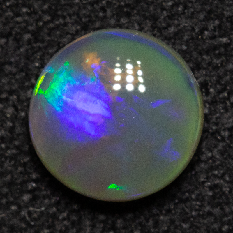0.72 ct crystal opal 6.2x6.2x2.8mm
