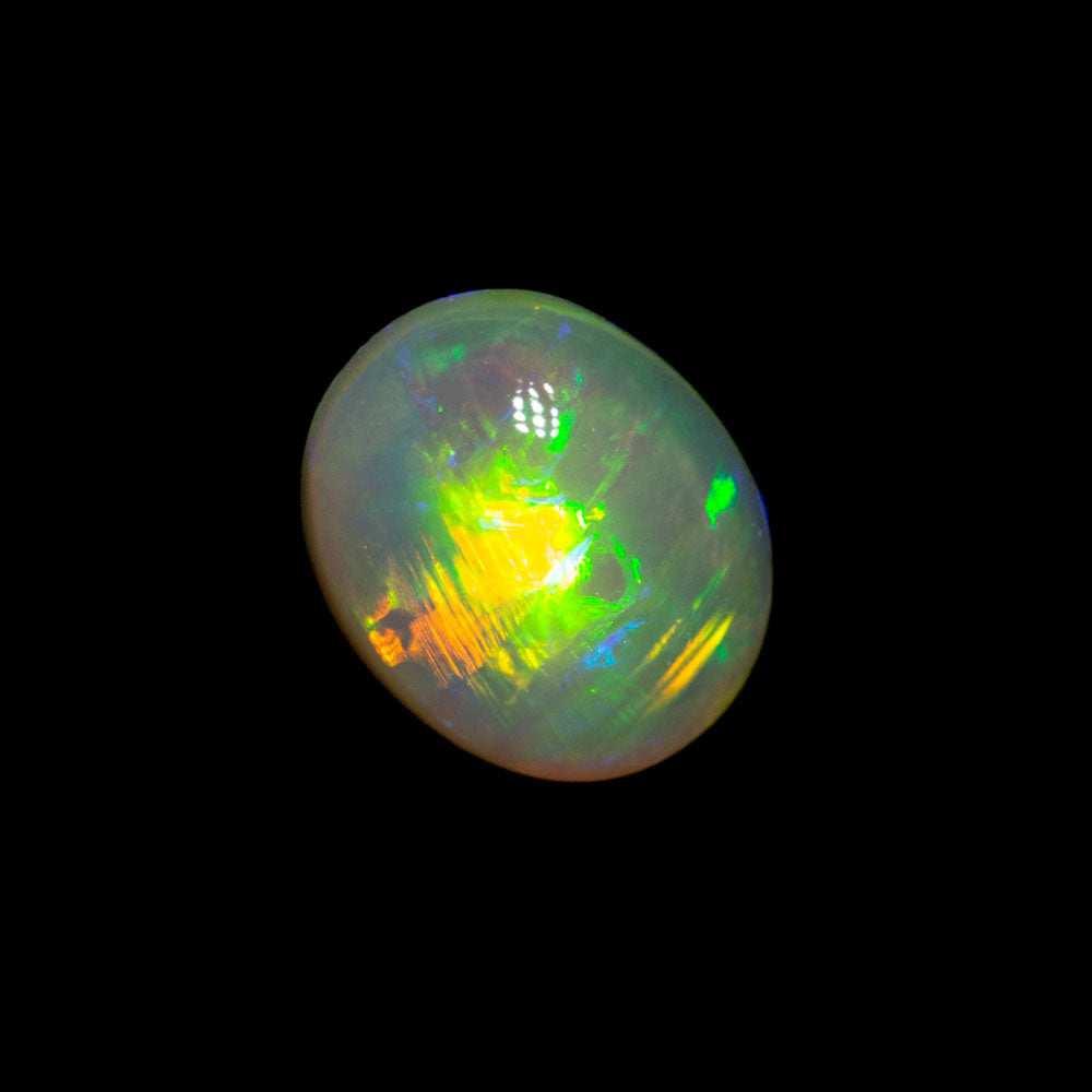 0.72 ct crystal opal 7.1x5.8x2.9mm