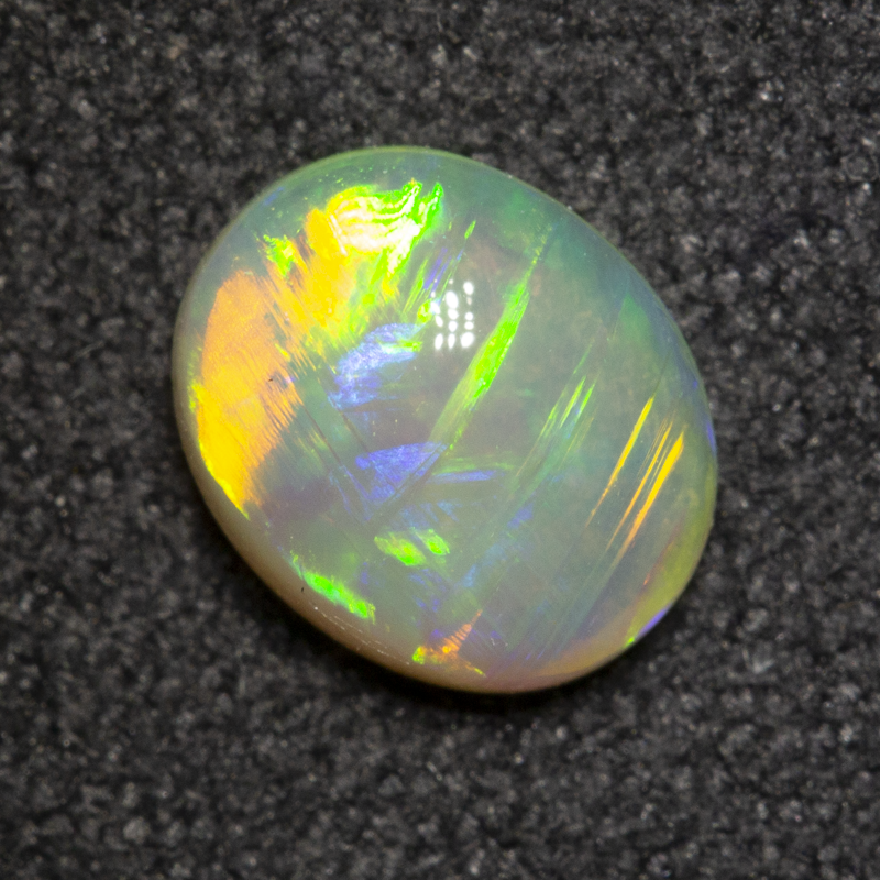 0.72 ct crystal opal 7.1x5.8x2.9mm