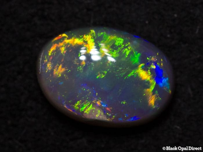 0.72ct semi black opal1