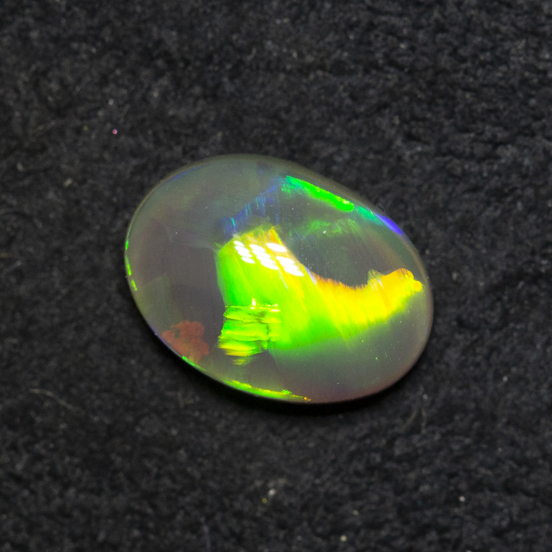 0.74 ct crystal opal 7.8x5.6x2.9mm