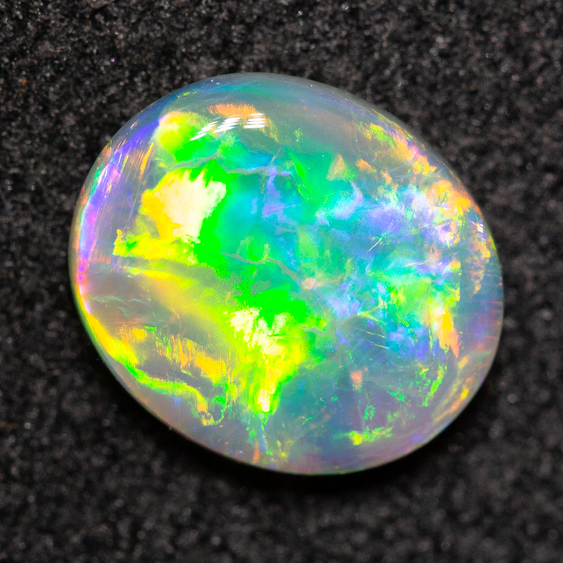 0.75 ct crystal opal 7.6x6.5x2.2mm