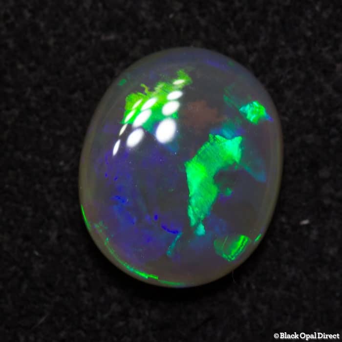0.75 ct crystal opal 7.5x6.5x2mm