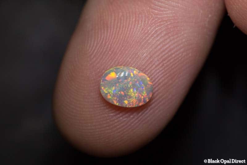 0.75 ct crystal opal 7.5x5.5x3.5mm