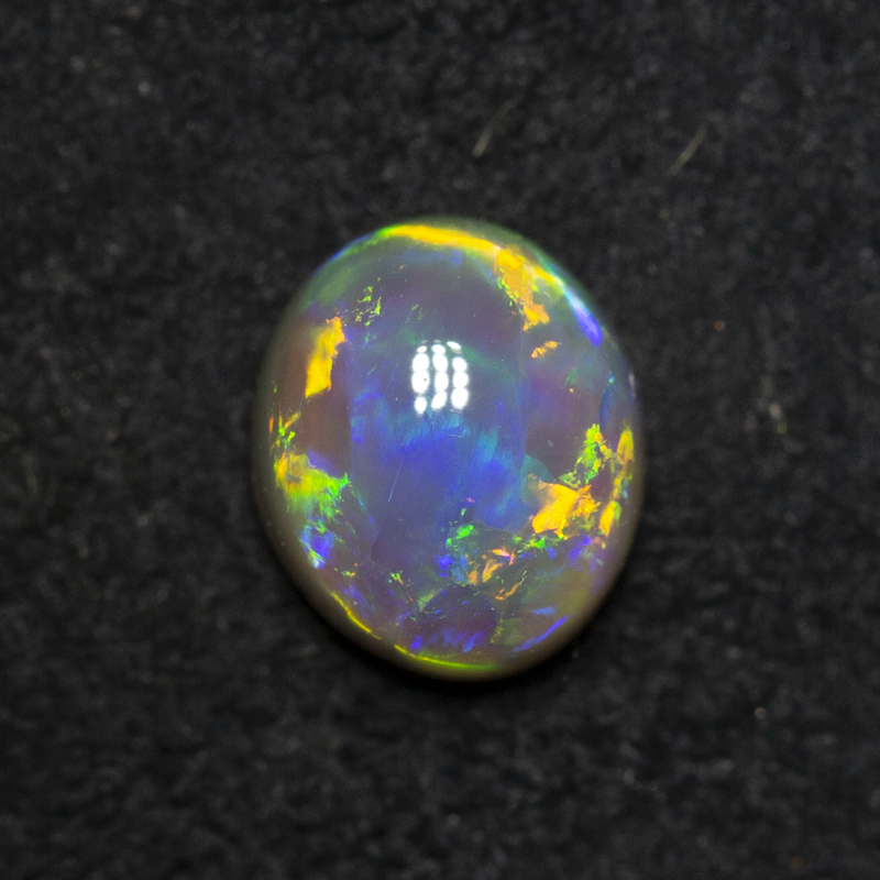 0.77 ct crystal opal 6.5x5.6x3.3mm