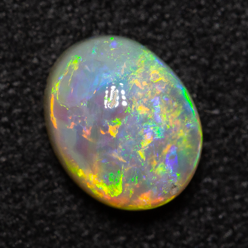 0.79 ct crystal opal 6.5x5.3x3.6mm